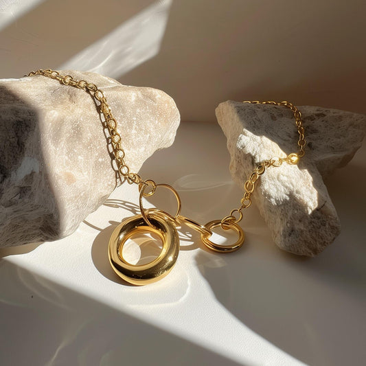 Gold Vermeil vs. Solid Gold vs. Gold Filled: What’s the Difference?